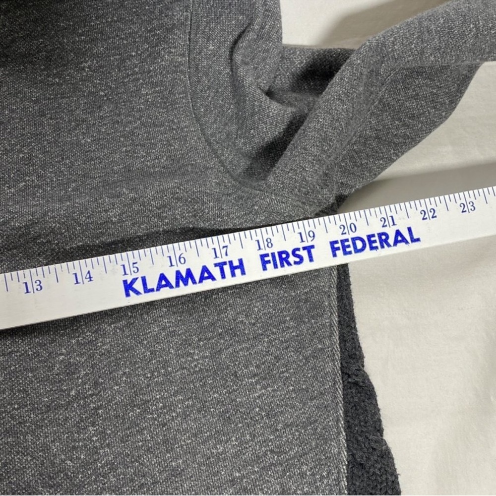 Athleta Madera Chunky Cable Knit Merino Wool Pullover Sweatshirt Gray Women's M - Picture 9 of 11